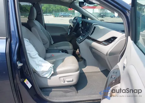 2019 Toyota Sienna Xle 8 Passenger из США, поврежденный, VIN 5TDYZ3DC6KS990649